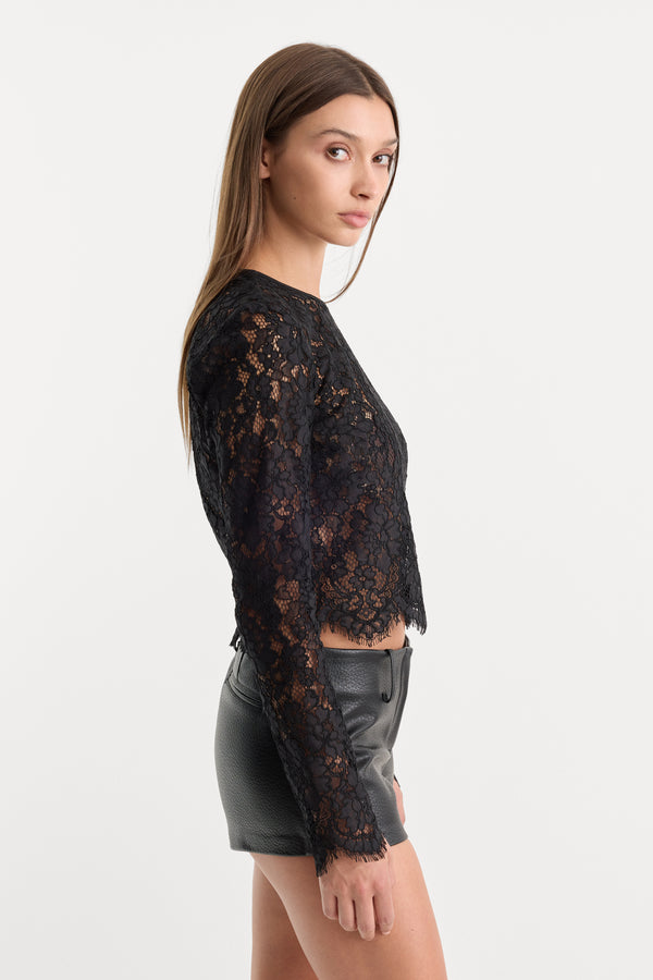 THE SCALLOPED LACE TOP | BLACK001