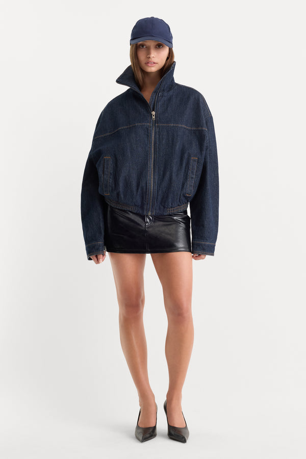 THE OVERSIZED FUNNEL NECK DENIM JACKET | RINSE-3 | GOOD AMERICAN | MODEL_A