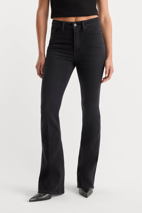 GOOD CLASSIC BOOTCUT JEANS | NOVA-2 | GOOD AMERICAN | MODEL_A
