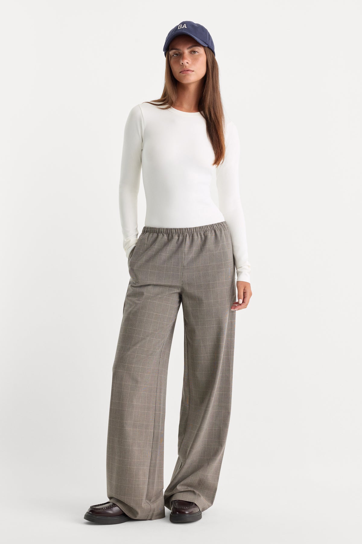 THE SCULPTING MODERN LONG SLEEVE BODYSUIT | WHITE-3 | GOOD AMERICAN | MODEL_A