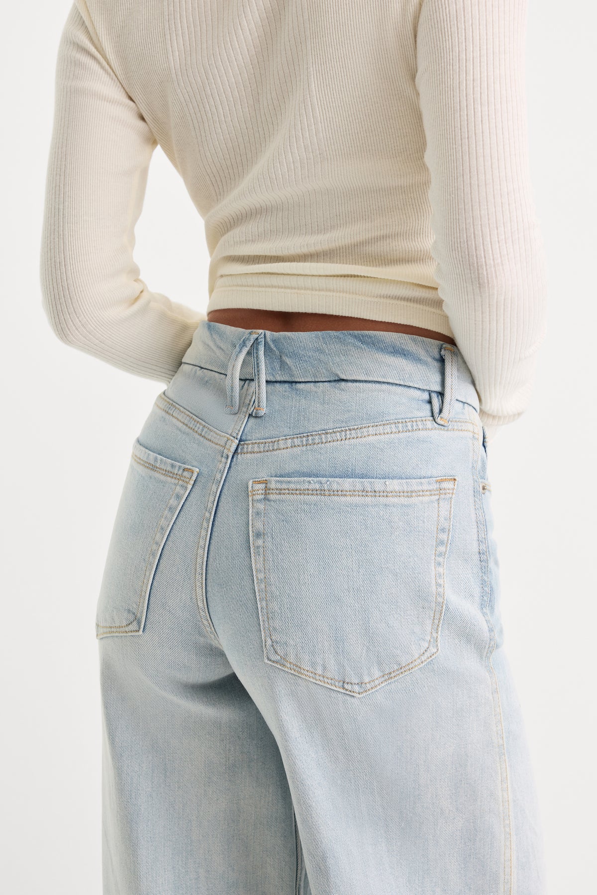GOOD SKATE WIDE LEG JEANS | INDIGO634-6 | GOOD AMERICAN | MODEL