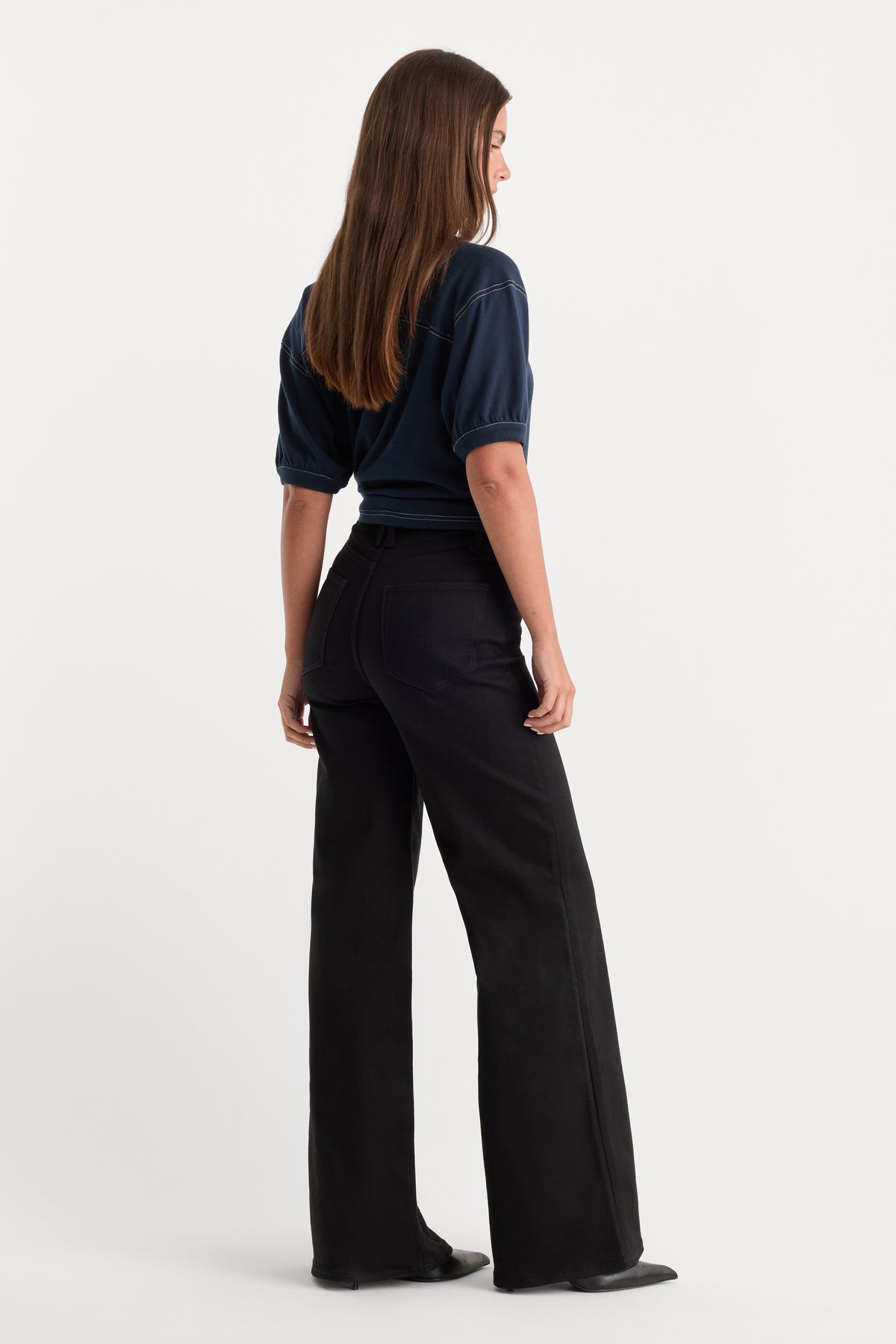 NEVER FADE GOOD WAIST PALAZZO JEANS | BLACK-5 | GOOD AMERICAN | MODEL