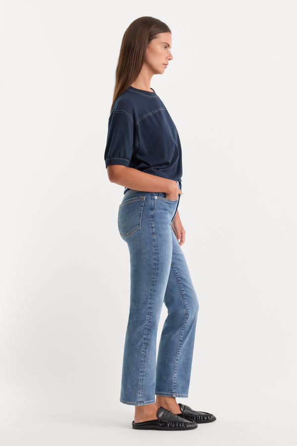 ALWAYS FITS GOOD PETITE STRAIGHT JEANS | INDIGO316