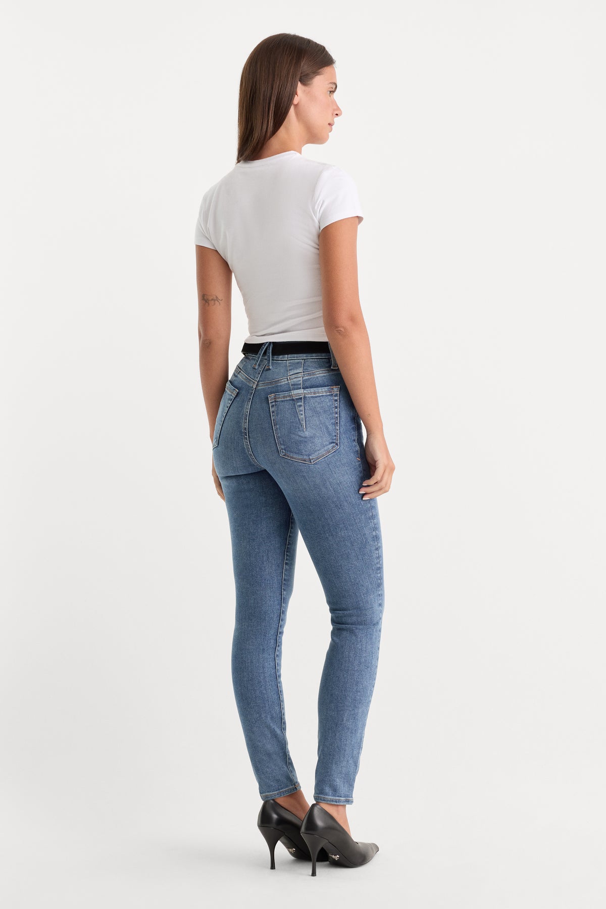 ALWAYS FITS GOOD LEGS SKINNY JEANS | INDIGO316-8 | GOOD AMERICAN | MODEL_A
