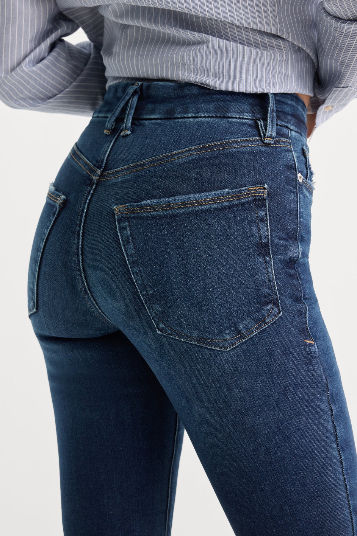 SOFT TECH GOOD CLASSIC BOOTCUT JEANS | INDIGO511-6 | GOOD AMERICAN | MODEL_A