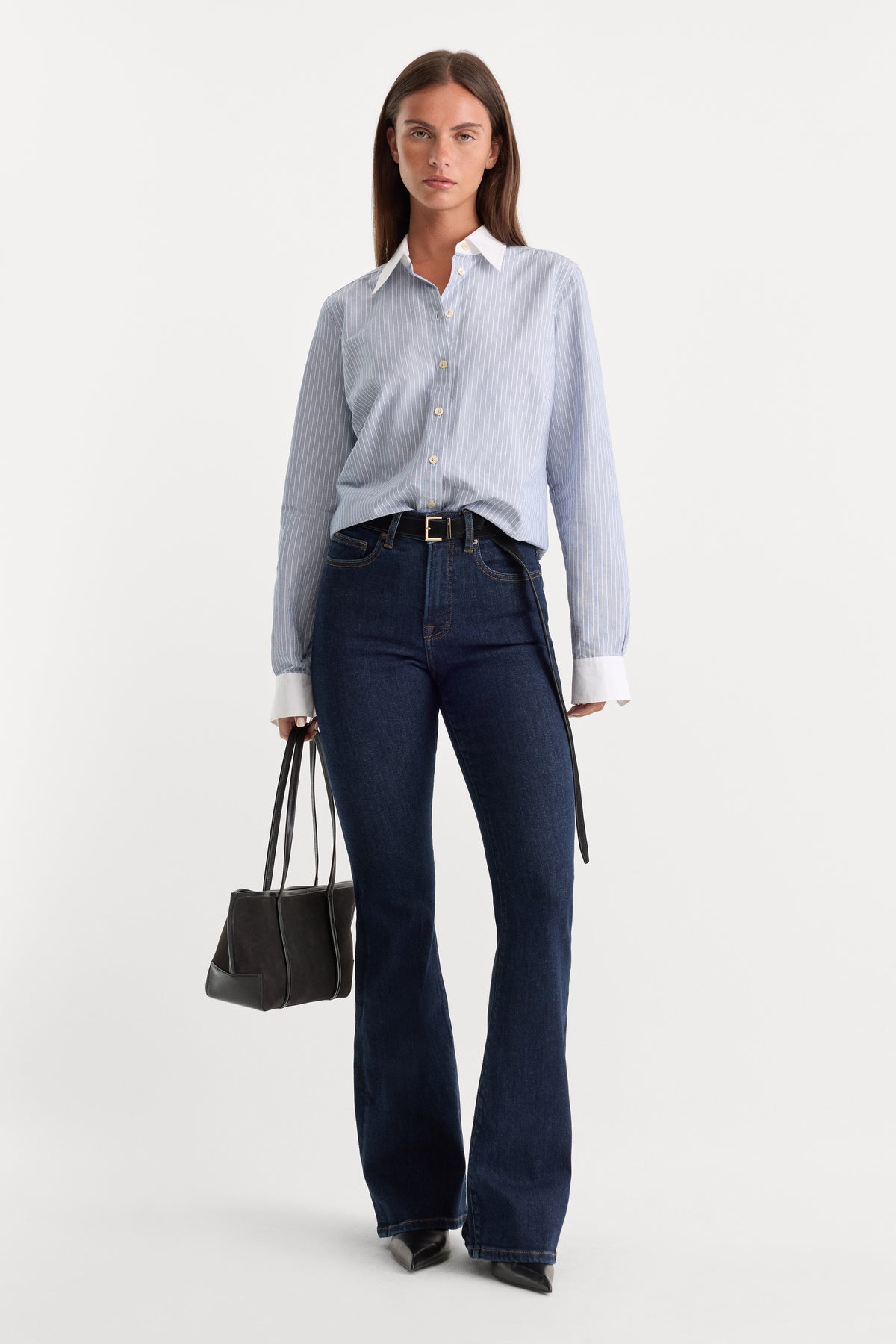 GOOD LEGS FLARE JEANS | INDIGO1153-1 | GOOD AMERICAN | MODEL_A