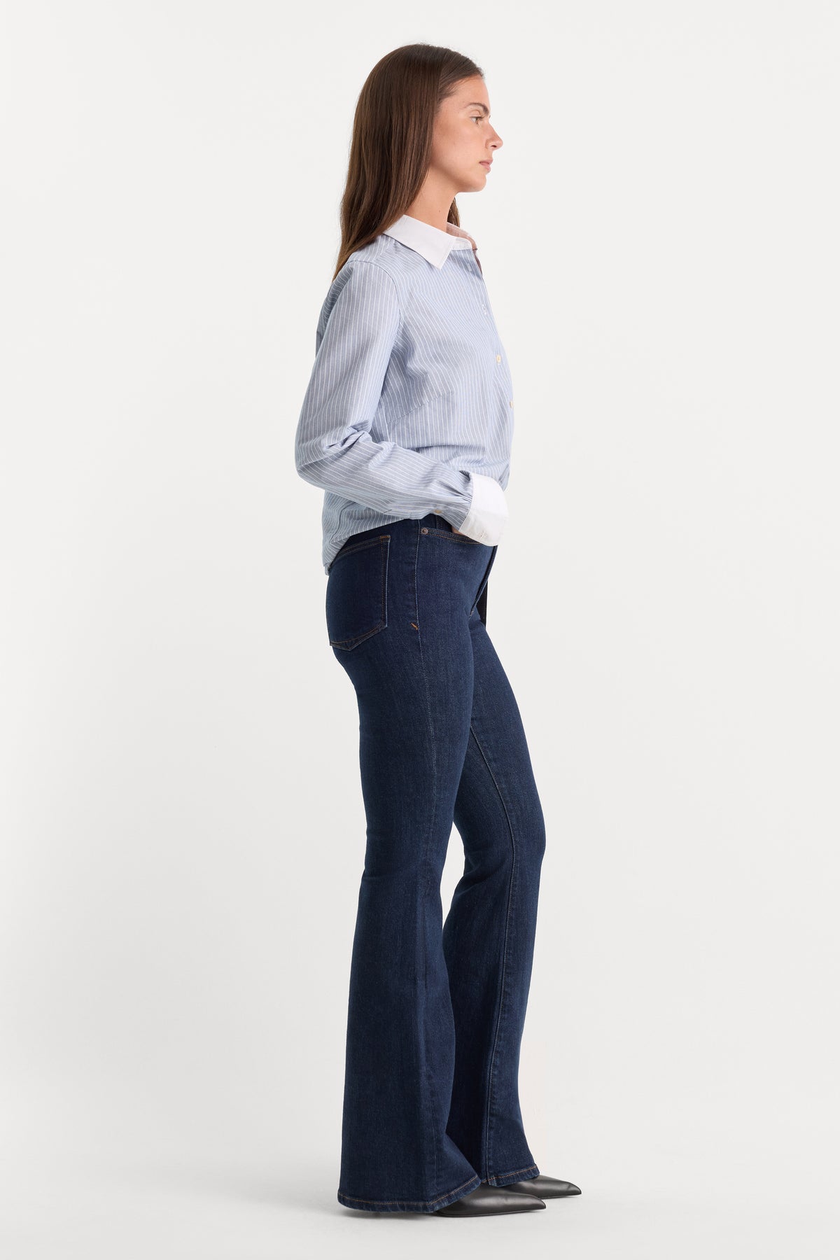 GOOD LEGS FLARE JEANS | INDIGO1153-4 | GOOD AMERICAN | MODEL_A
