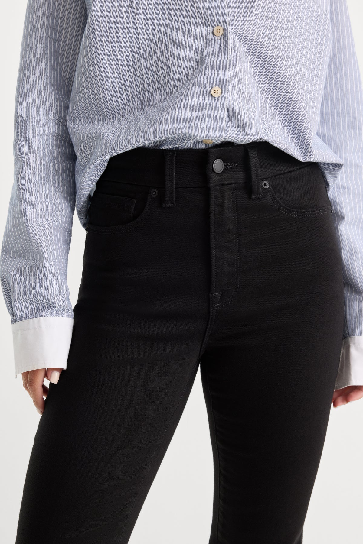 NEVER FADE GOOD CLASSIC SLIM BOOTCUT JEANS | BLACK-4 | GOOD AMERICAN | MODEL_A