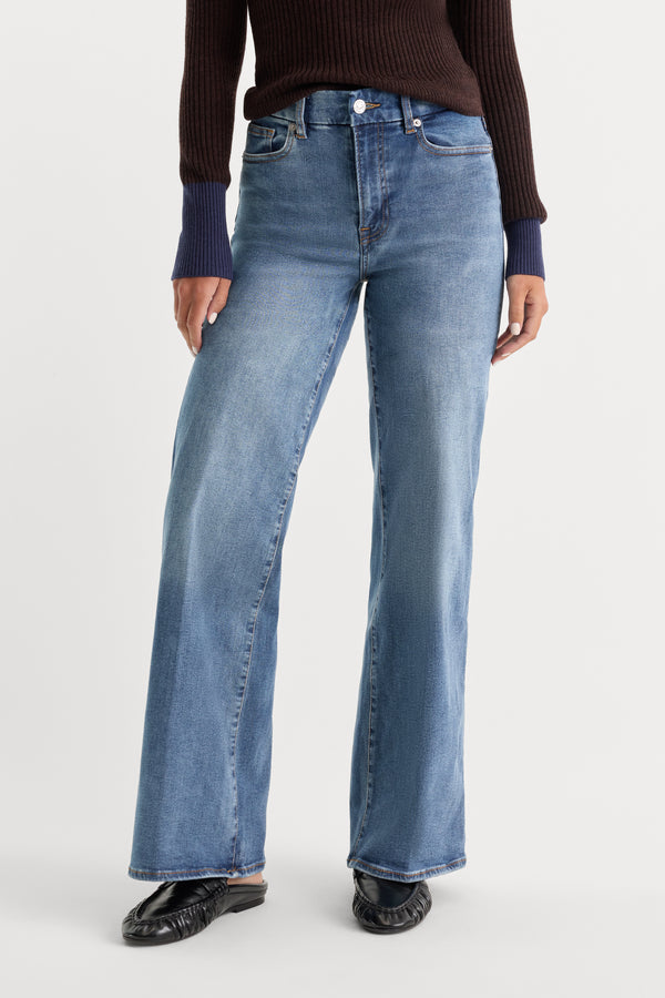 ALWAYS FITS SLIM PALAZZO JEANS | TAWNY-4 | GOOD AMERICAN | MODEL