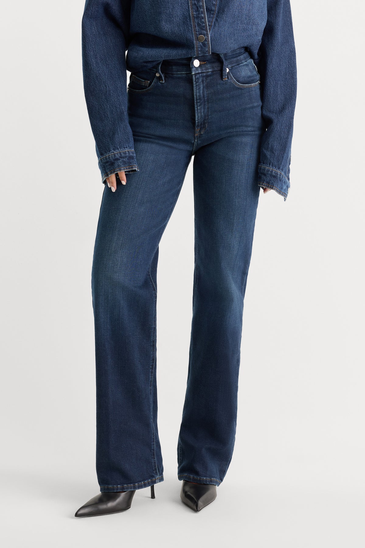 SOFT TECH GOOD TRUE STRAIGHT JEANS|INDIGO572-2 | GOOD AMERICAN | MODEL_A