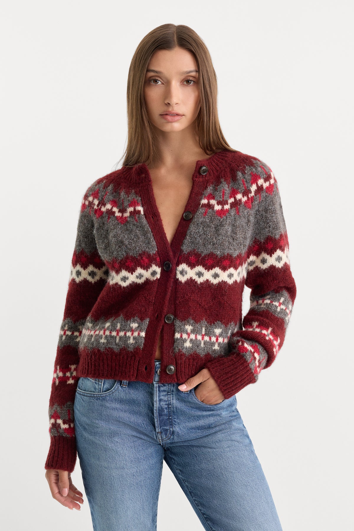 THE CLASSIC CARDIGAN | BORDEAUX FAIR ISLE-1 | GOOD AMERICAN | MODEL_A