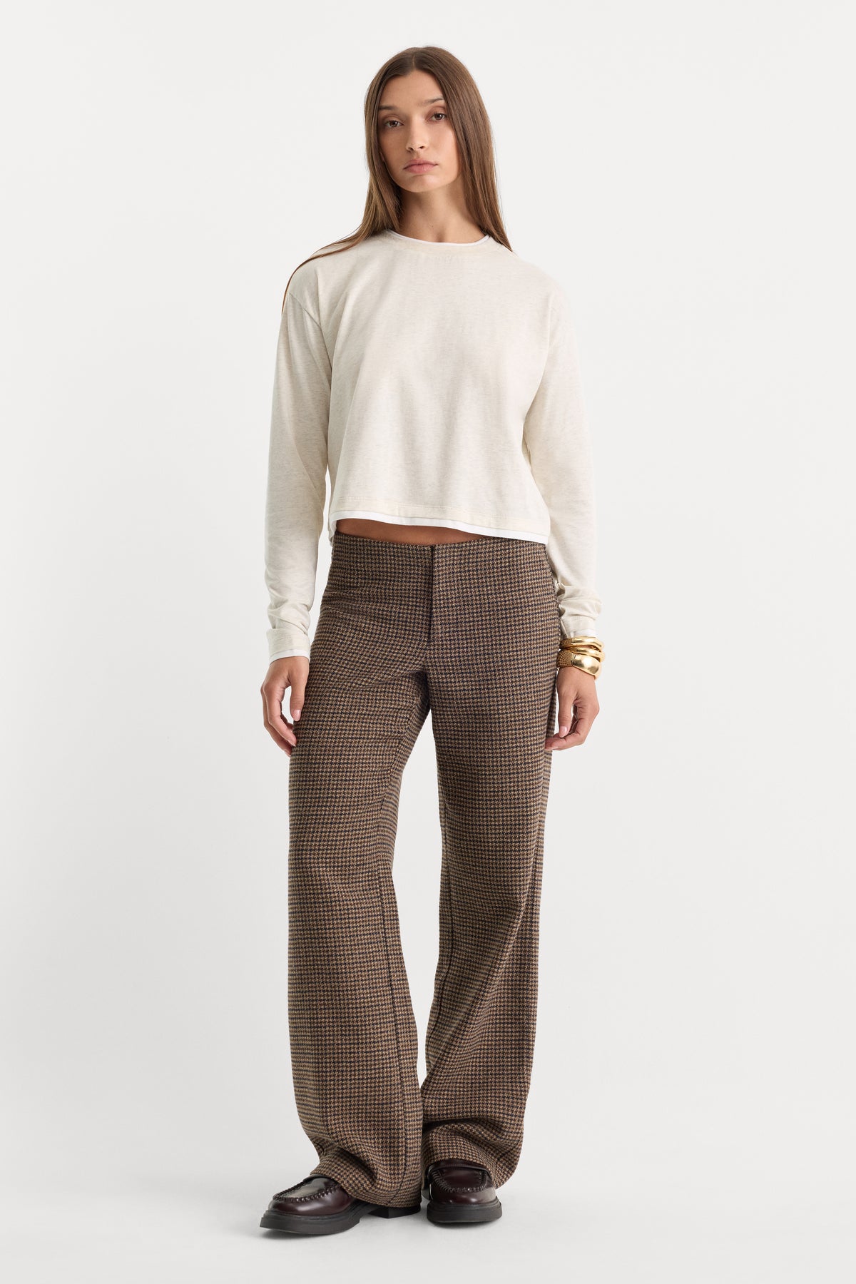THE LONG SLEEVE LAYERED TEE | OATMEAL HEATHER-5 | GOOD AMERICAN | MODEL_A