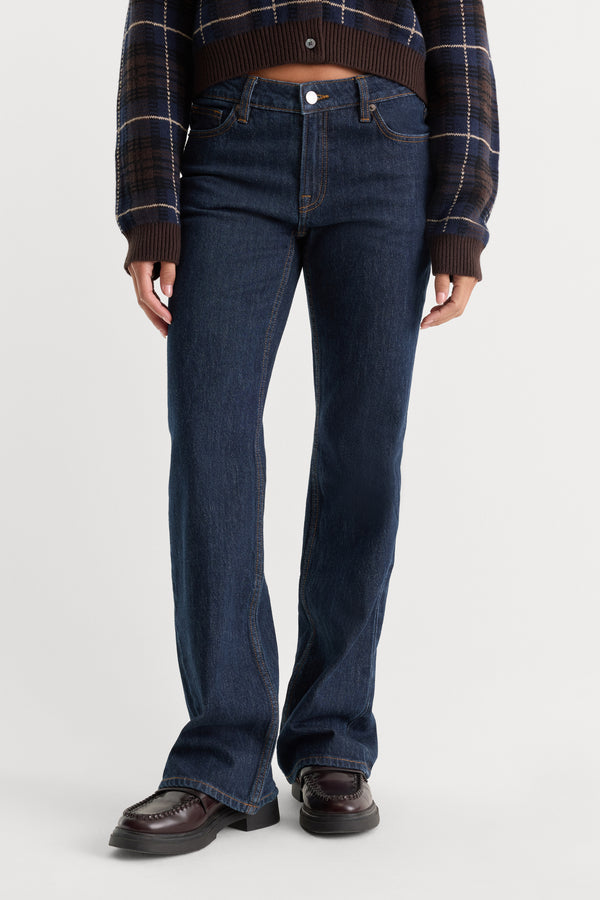 VINTAGE LOW RISE BOOTCUT JEANS | RINSE-4 | GOOD AMERICAN | MODEL_A