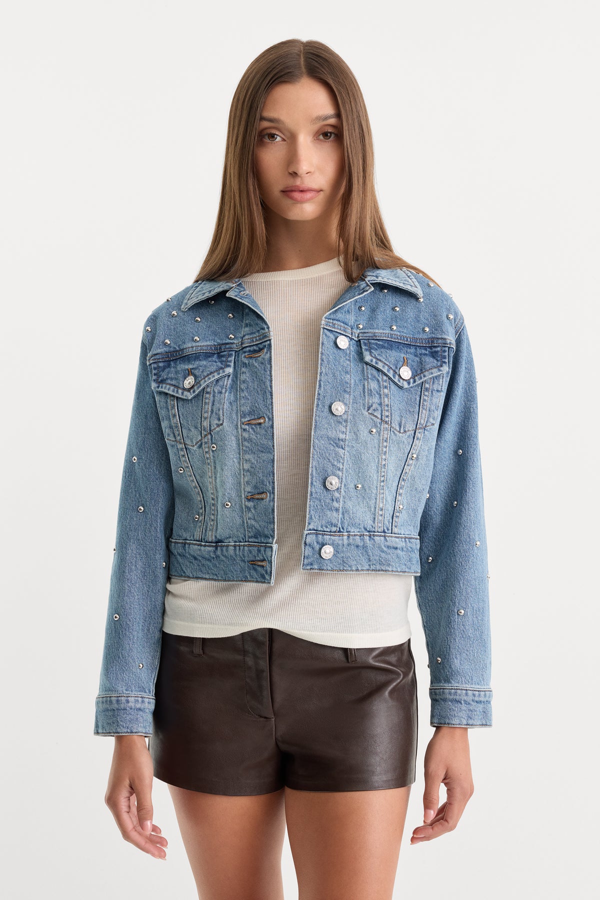 THE STUDDED DENIM JACKET | ZANA-1 | GOOD AMERICAN | MODEL_A