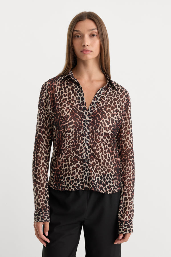 THE SLIM SHIRT | NATURAL LEOPARD PRINT