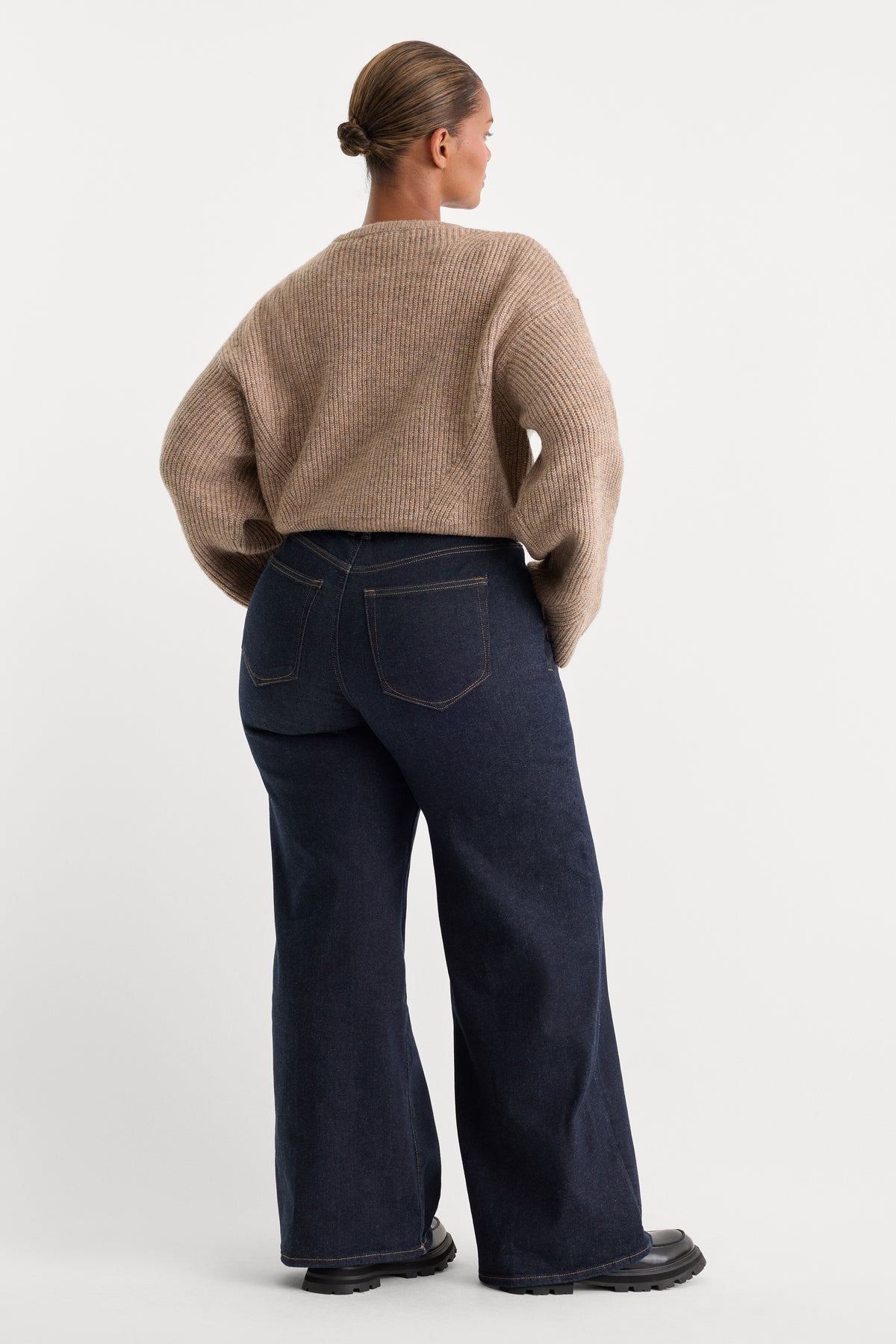 ALWAYS FITS SLIM PALAZZO JEANS | DENETHIC BLUE-8 | GOOD AMERICAN | MODEL_C