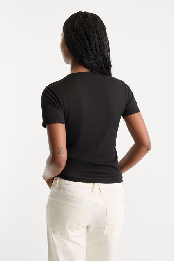 THE SHEER RIB TEE | BLACK001