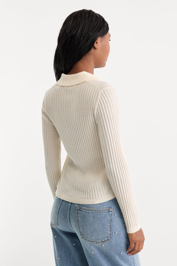 THE RIB POLO SWEATER | PEARL-4 | GOOD AMERICAN | MODEL_A