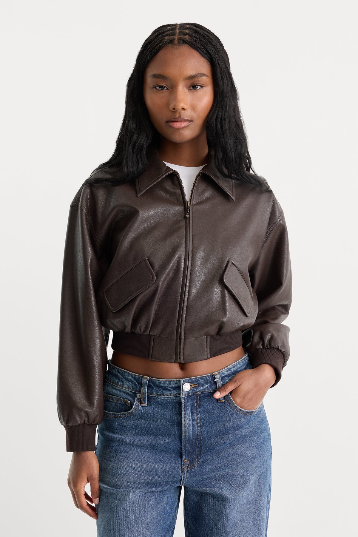 THE BETTER THAN LEATHER BOMBER JACKET | ESPRESSO-4 | GOOD AMERICAN | MODEL_A