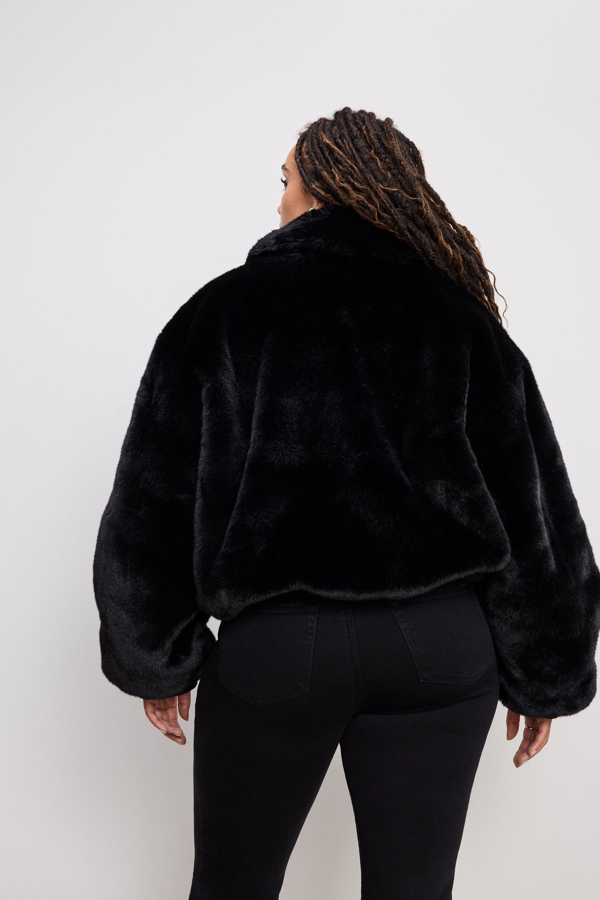 model: Size 8 
