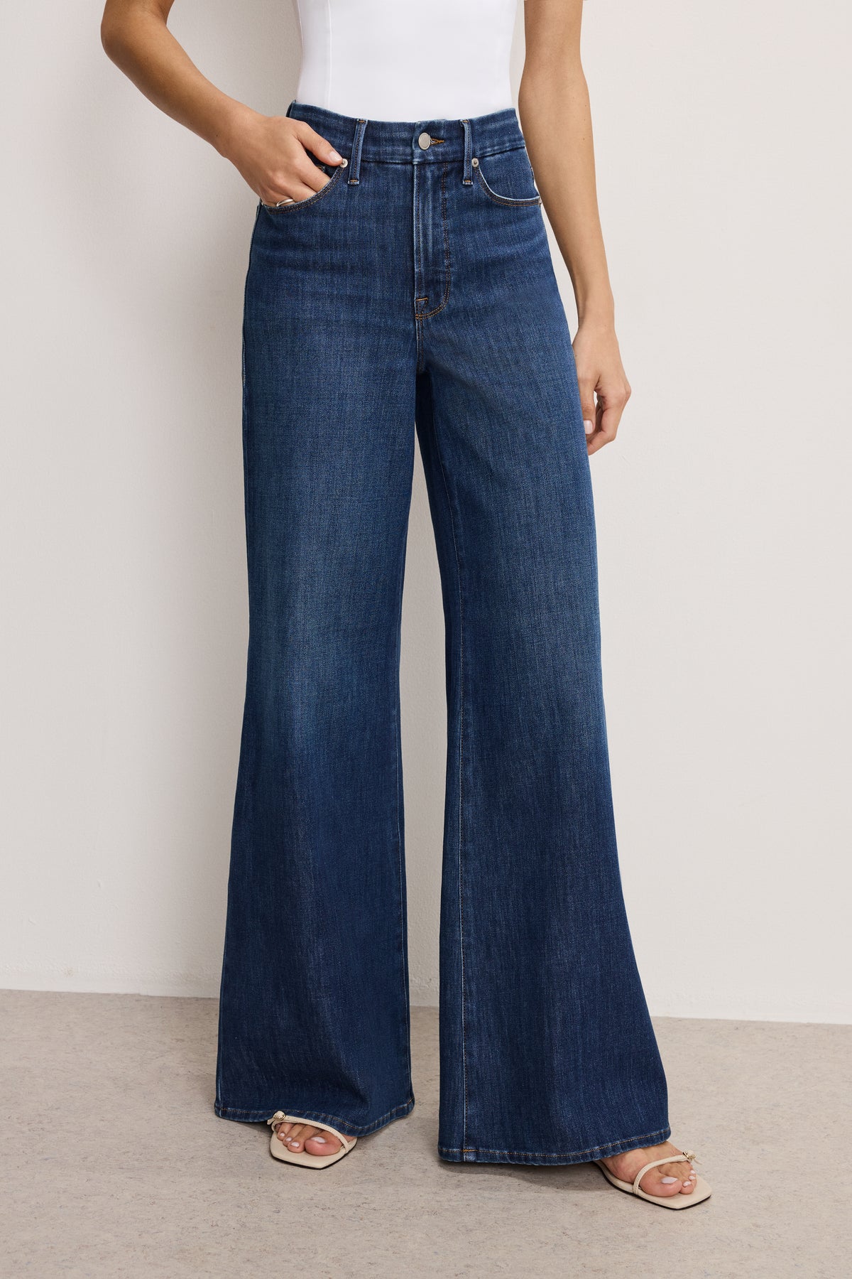 model: Size 0 | 