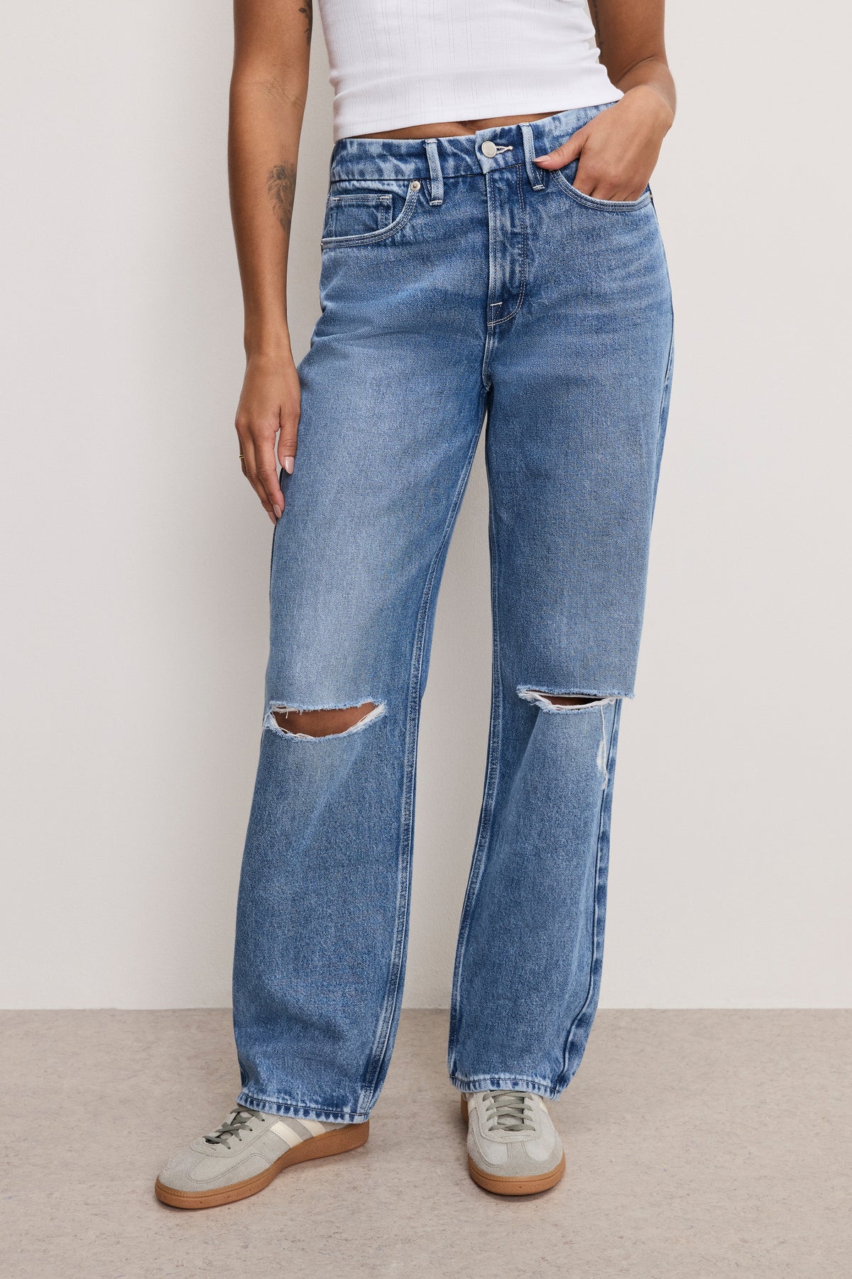 GOOD 90S RELAXED JEANS | INDIGO893-3 | GOOD AMERICAN | MODEL_A