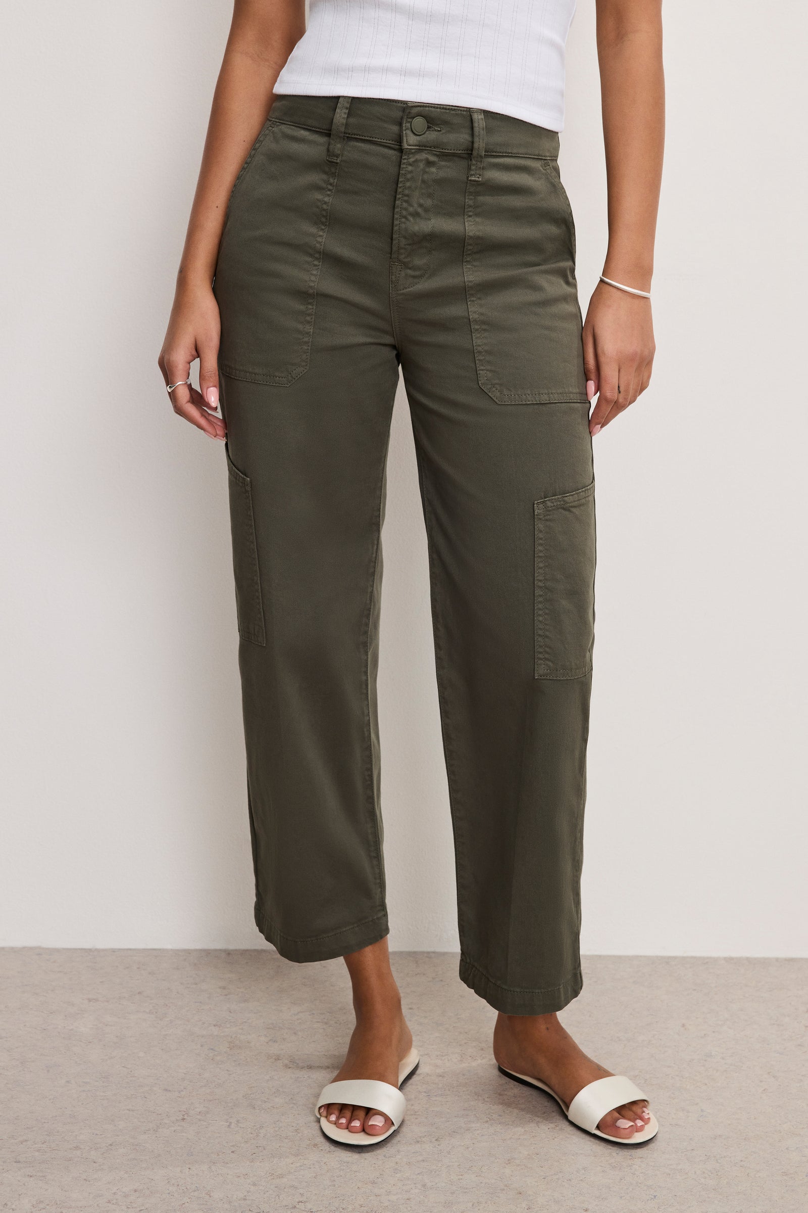 CARGO CROPPED TWILL PANTS | FATIGUE001