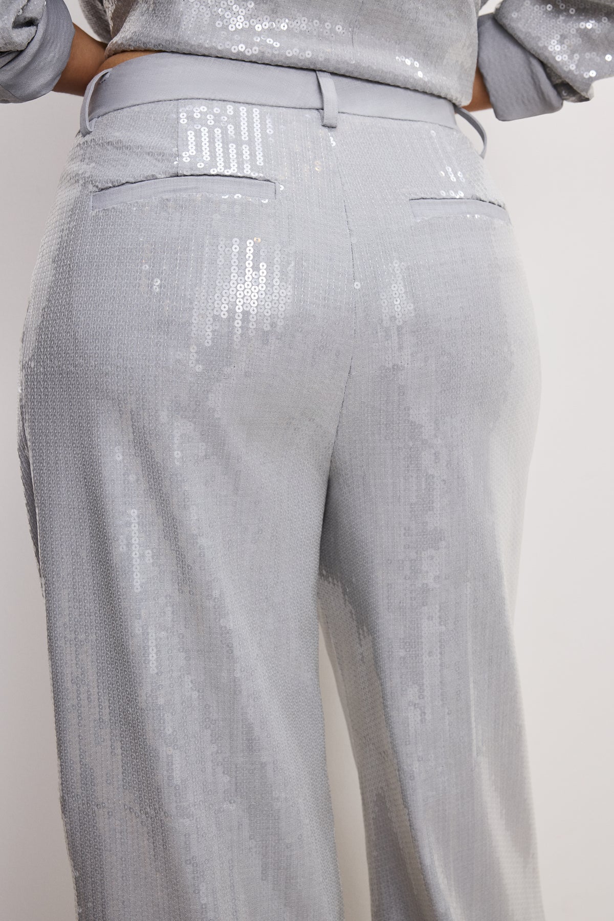 GOOD '90s SEQUIN TROUSERS | HEATHER GREY001-7 | GOOD AMERICAN | MODEL_A