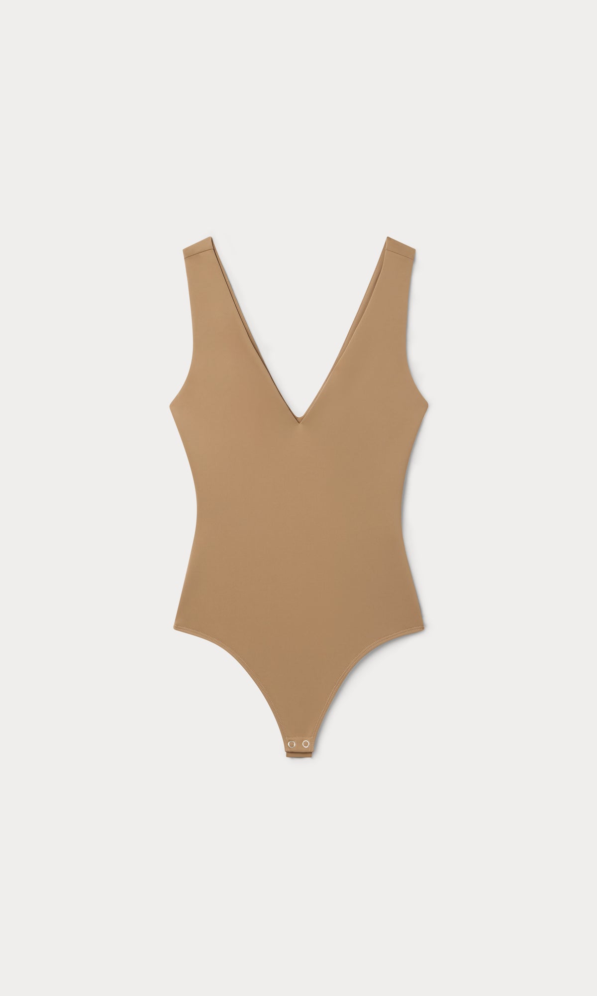 THE SCULPTING DEEP V BODYSUIT | HEARTH-6 | GOOD AMERICAN | MODEL_A