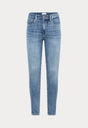 GOOD LEGS SKINNY JEANS | INDIGO1154-7 | GOOD AMERICAN | MODEL