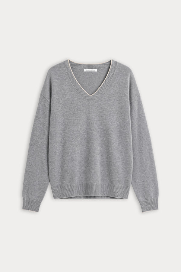 THE COZY V NECK SWEATER | HEATHER GREY001