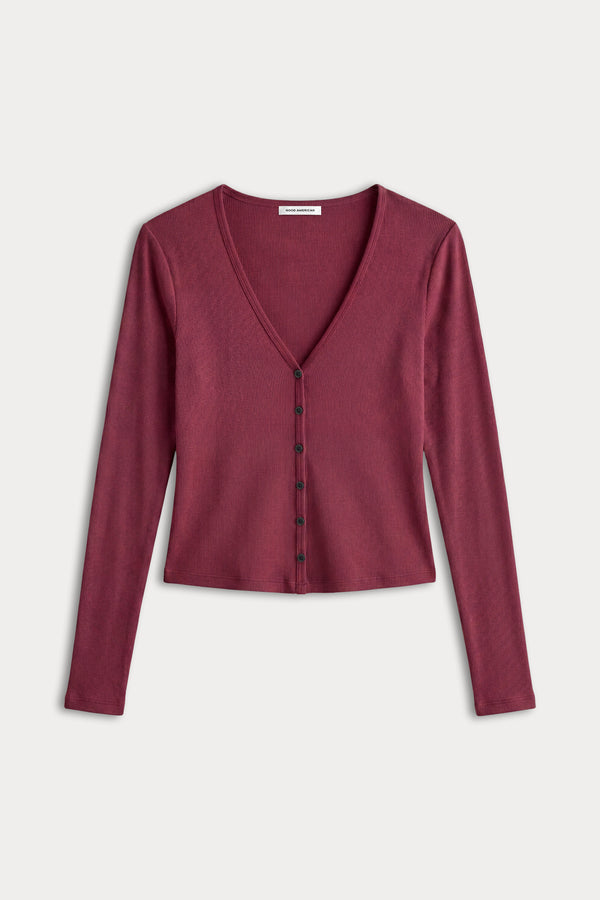 THE RIB V NECK CARDIGAN | BERRY NOIR-6 | GOOD AMERICAN | MODEL