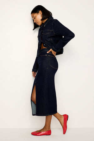 model: Size 0 |