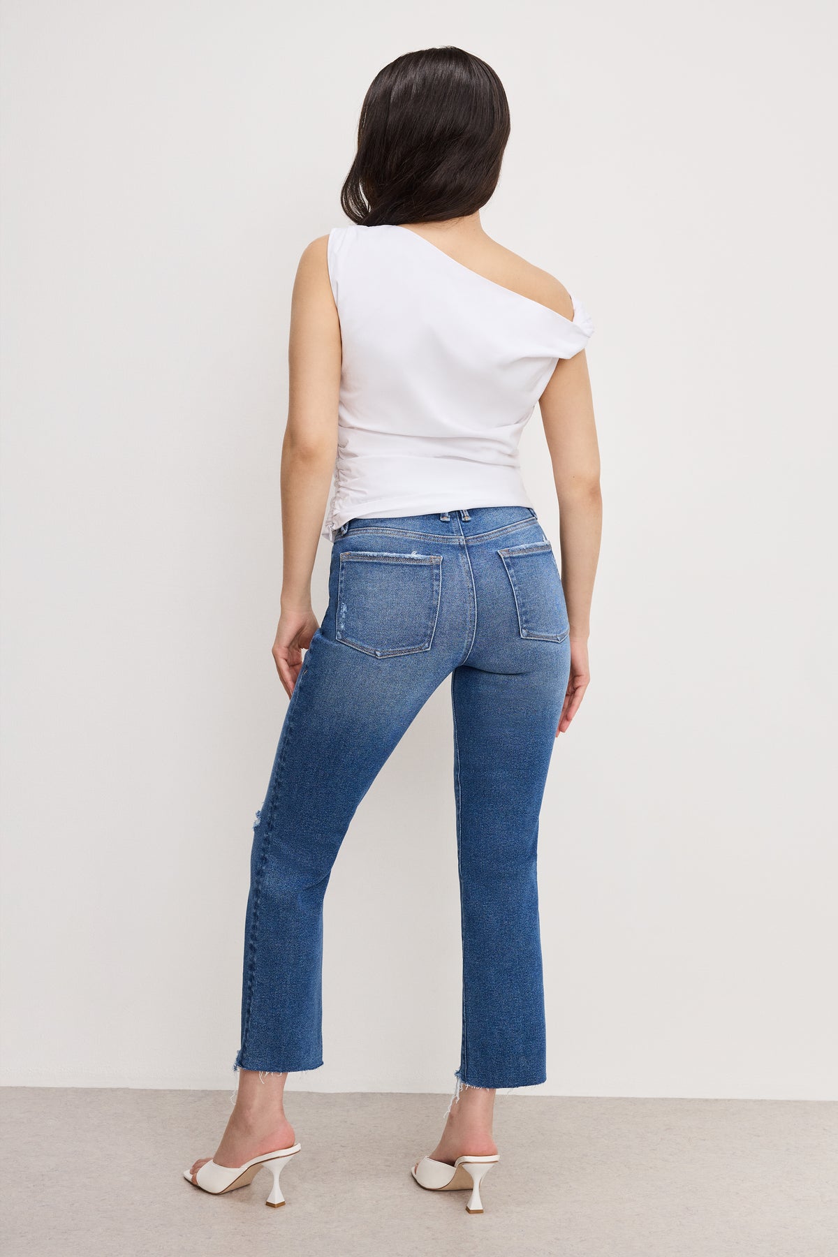 GOOD PETITE STRAIGHT JEANS | INDIGO943