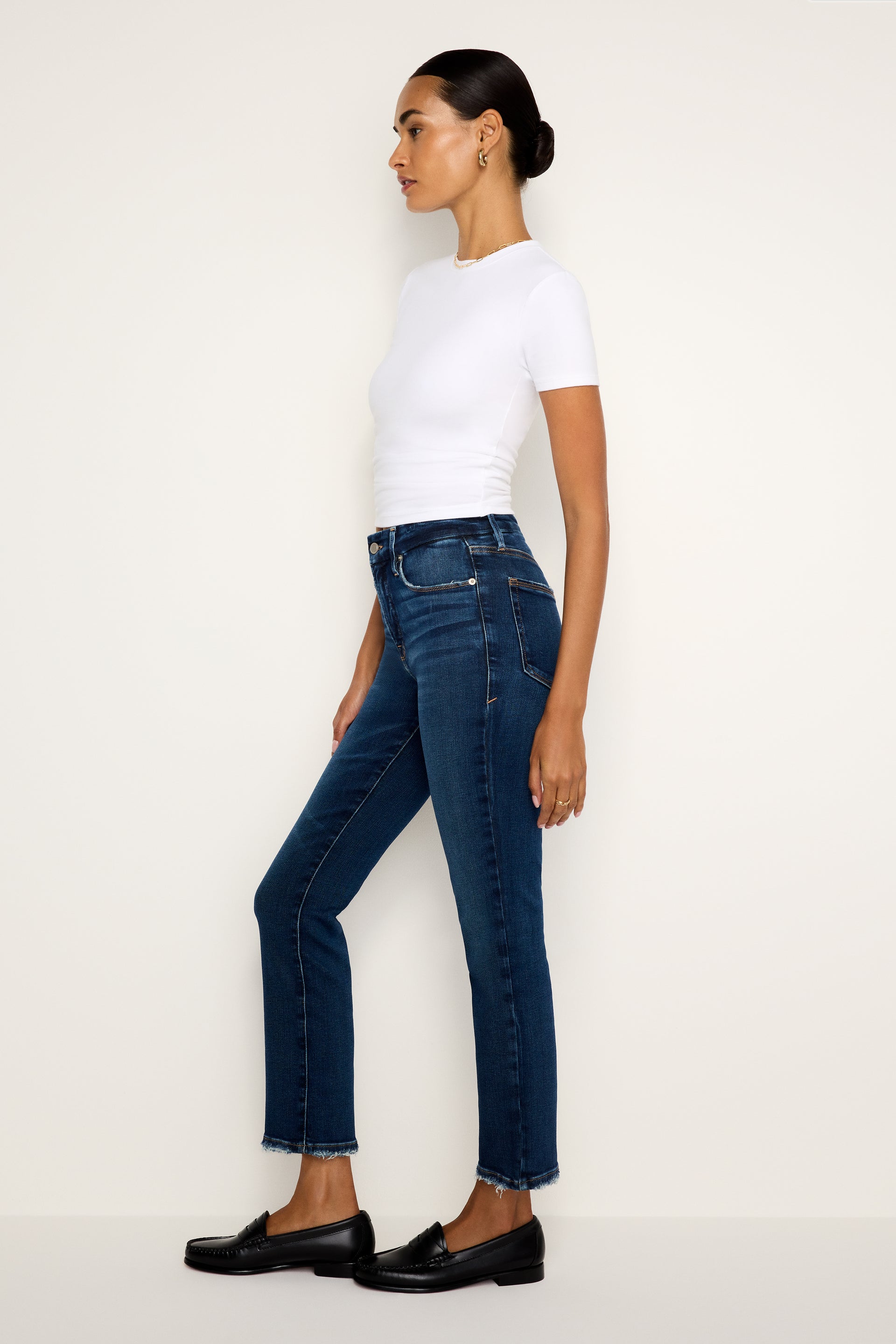 SOFT TECH LEGS STRAIGHT JEANS INDIGO511