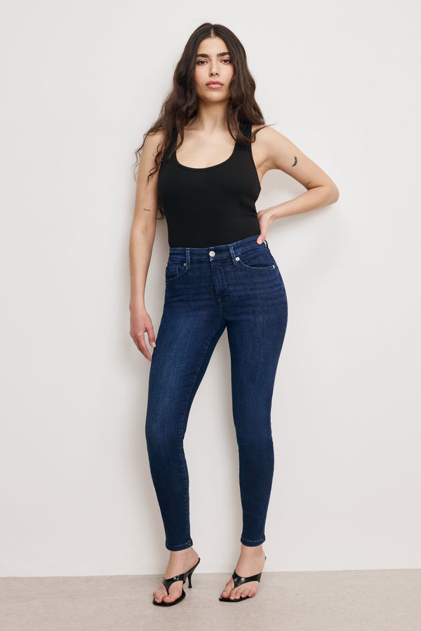 model: Size 0 |
