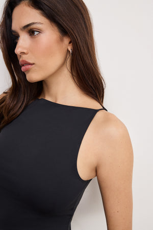model: Size 0 | 