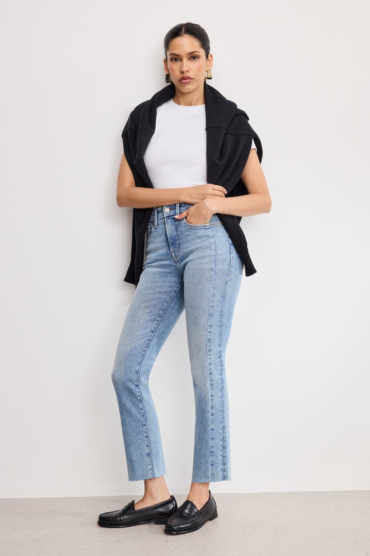 SOFT TECH GOOD LEGS STRAIGHT JEANS | INDIGO799-1 | GOOD AMERICAN | MODEL_A