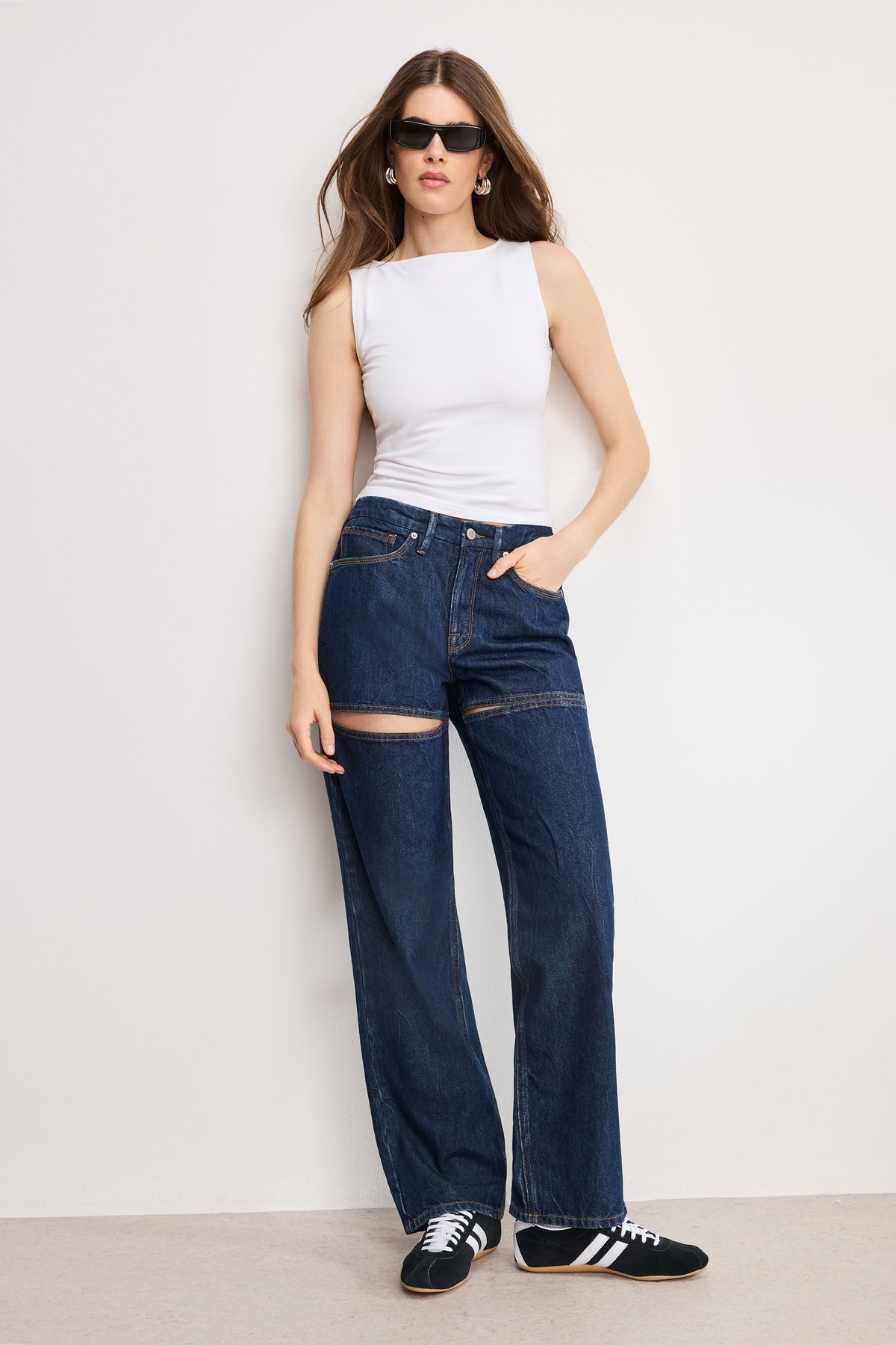 GOOD 90s RELAXED JEANS | INDIGO1003-1 | GOOD AMERICAN | MODEL_A