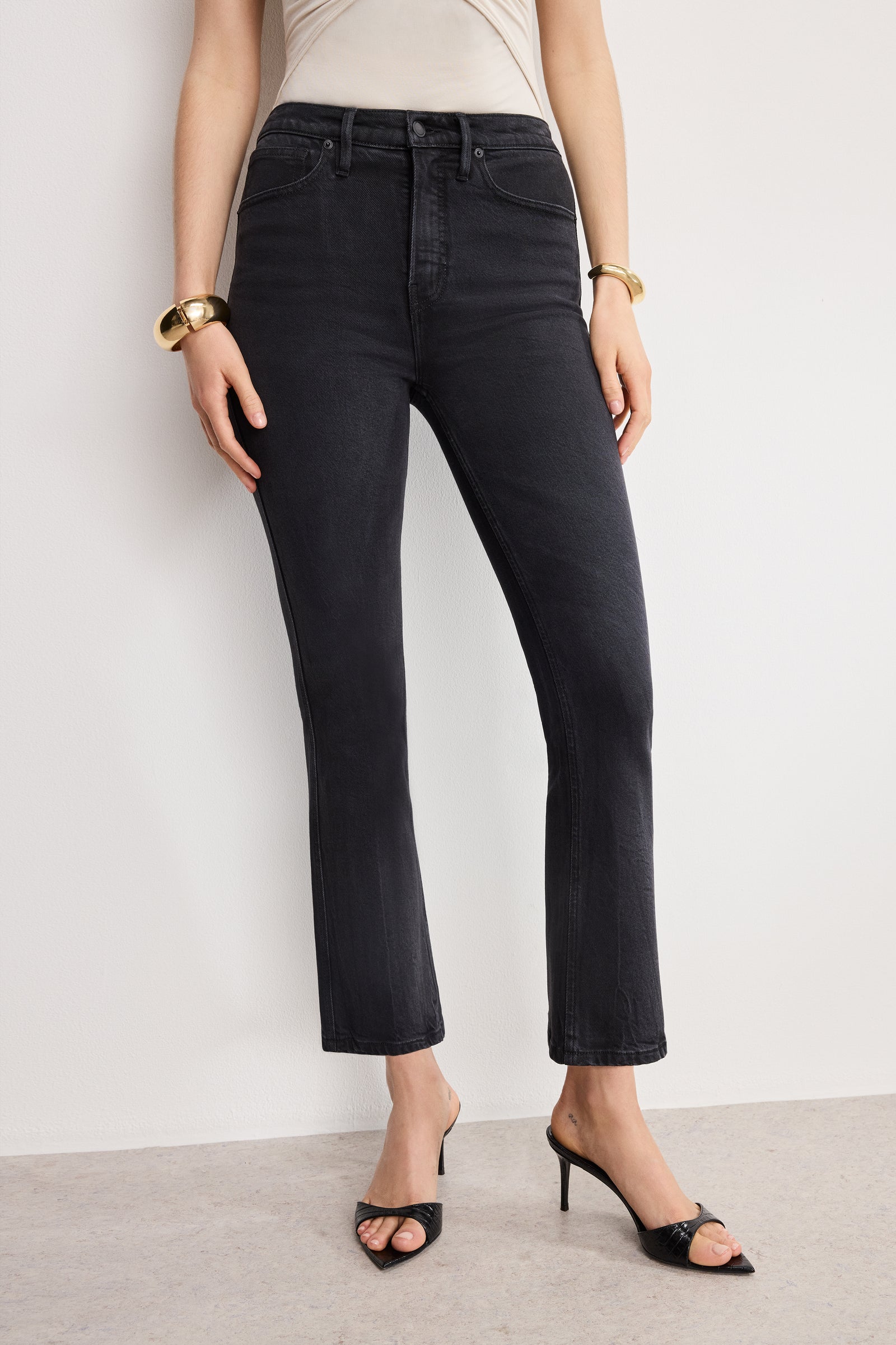 SOFT TECH GOOD KICK FLARE JEANS | BLACK390
