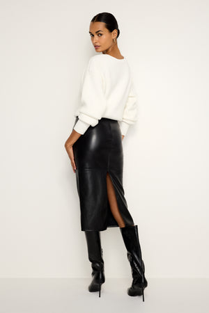 model: Size 0 |