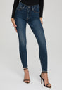 model: Size 0 |