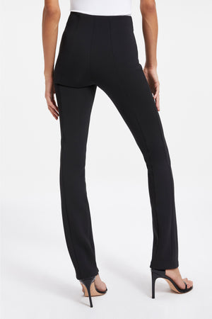 model: Size 0 |