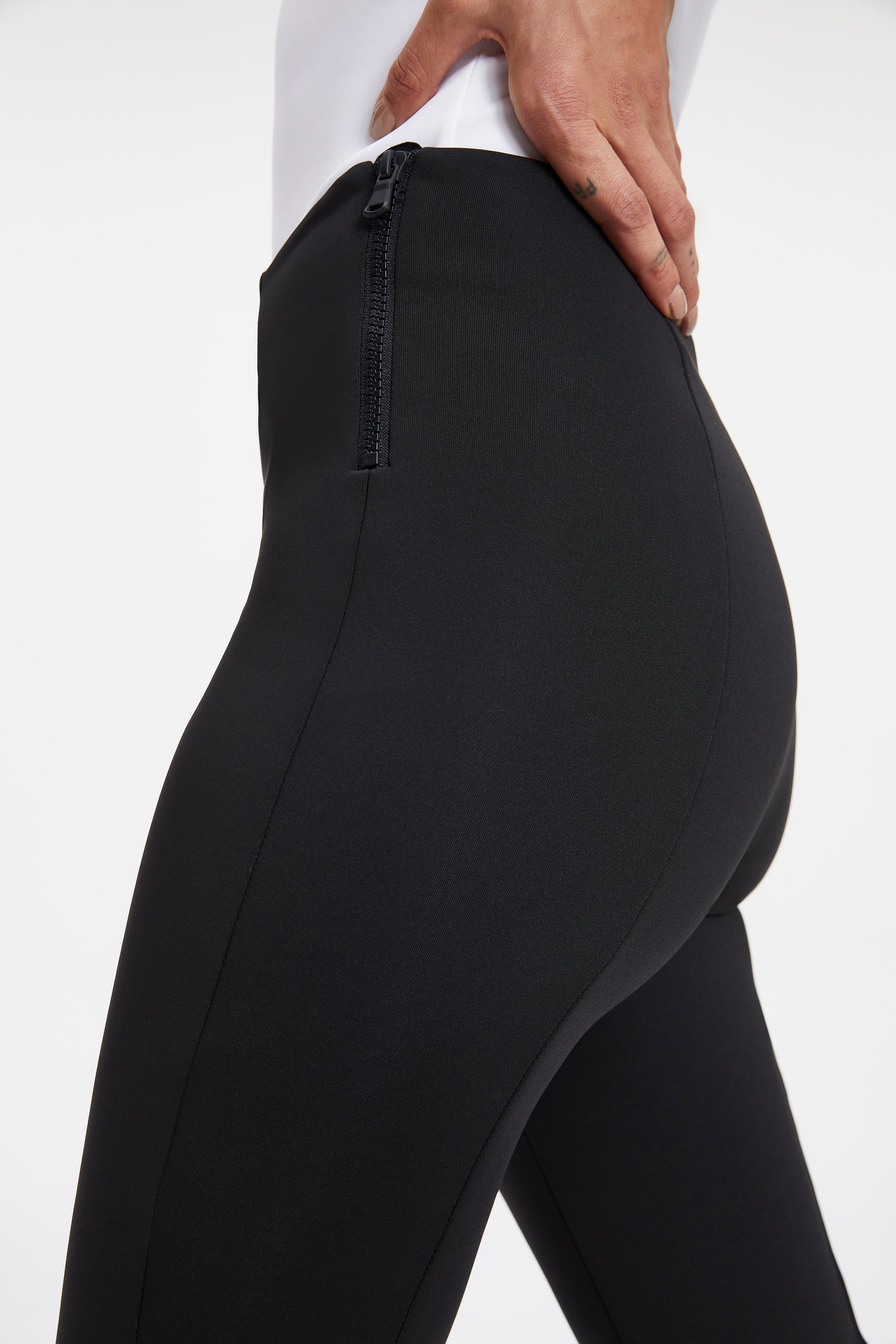 model: Size 0 |